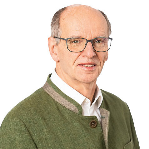 {data.poerner2025_zitat_bild -> f:first().alternative}