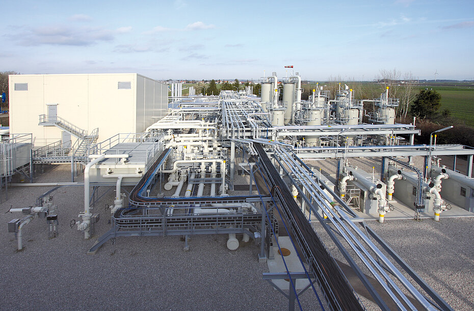 Außenansicht eines Gasspeichers