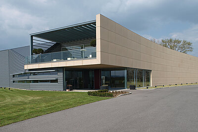 Außenansicht eines Weinguts