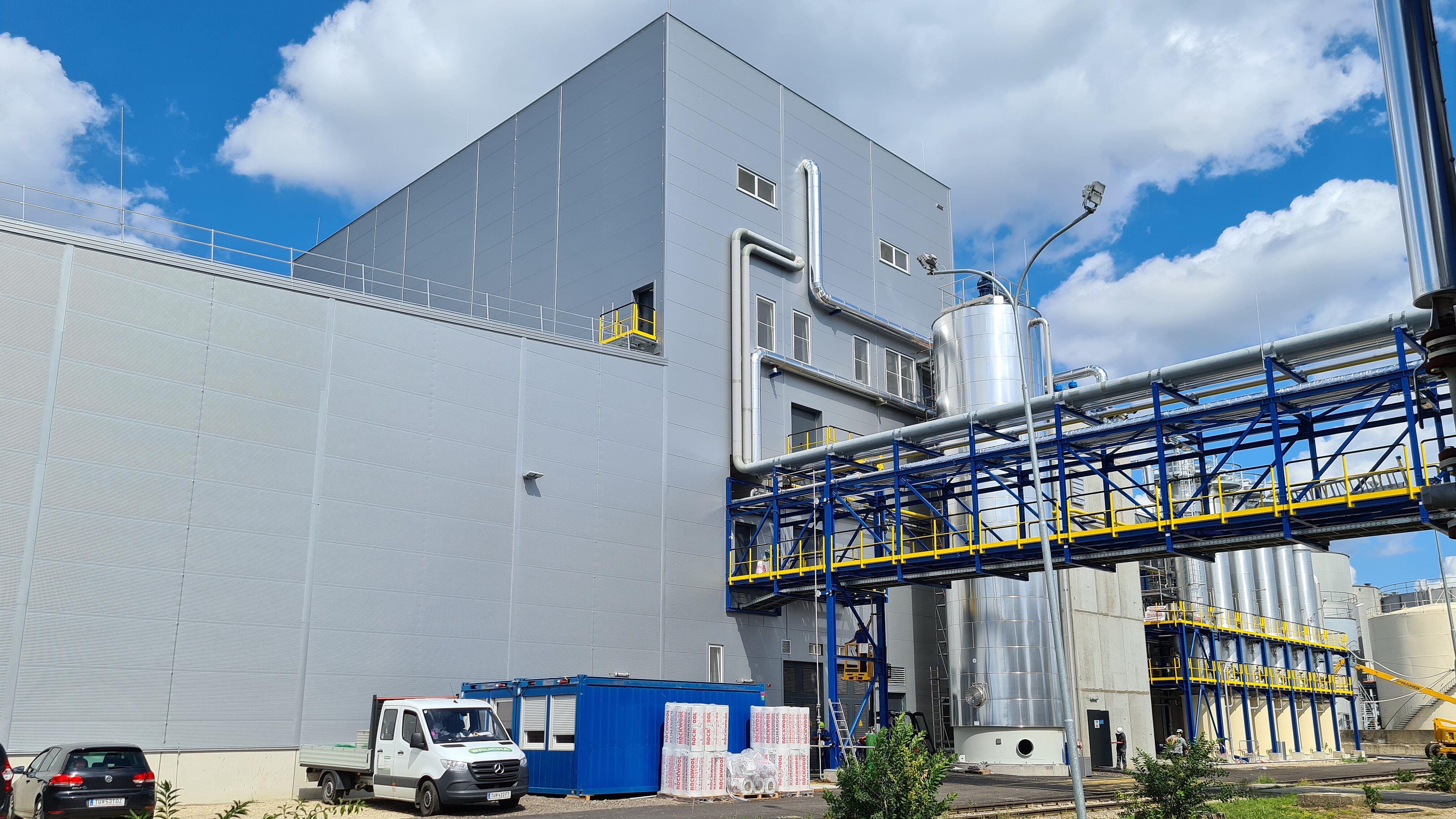 PRODUCTION & INFRASTRUCTURE & CONSTRUCTION 